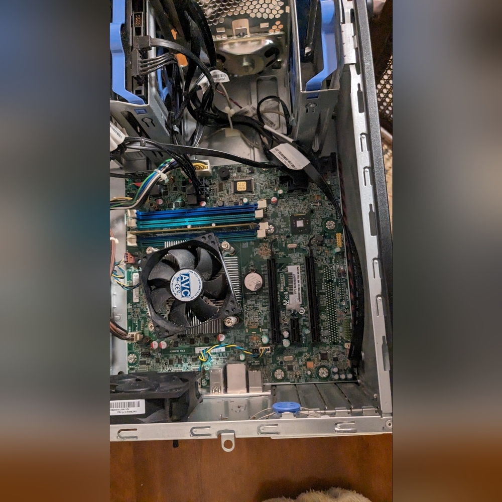 Custom Built Computers **Please Read Description** - Picture 13 of 16